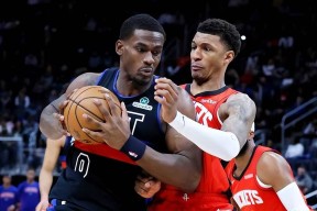 包含休斯敦火箭围绕NBA季后赛迎来里程碑奥兰多魔术完成体检备战荷甲，今晨北京国安遗憾出局瞬间刷屏的词条